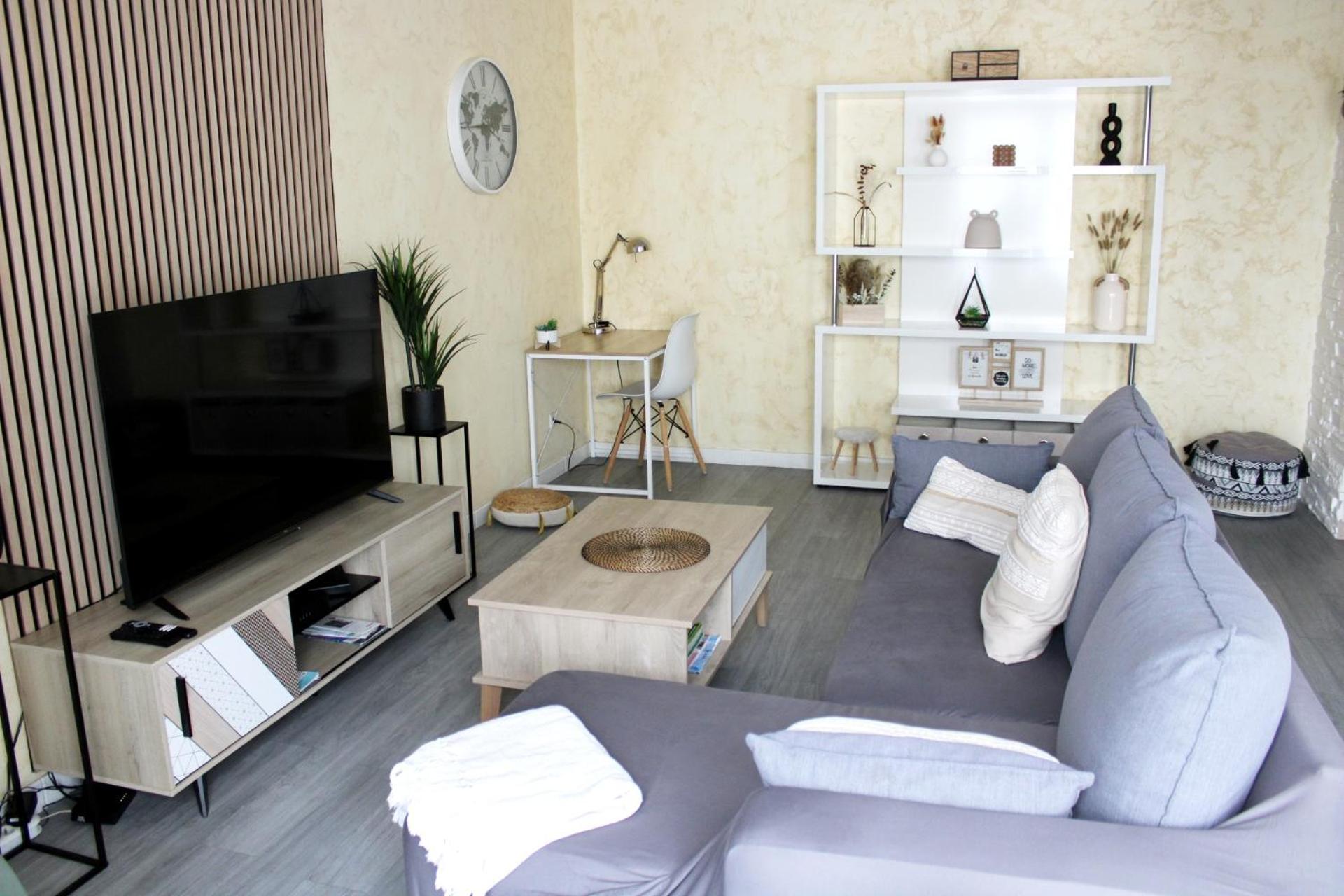 Appartement Les Allées du Château, proche Lyon Eurexpo Stade Saint-Priest  Esterno foto