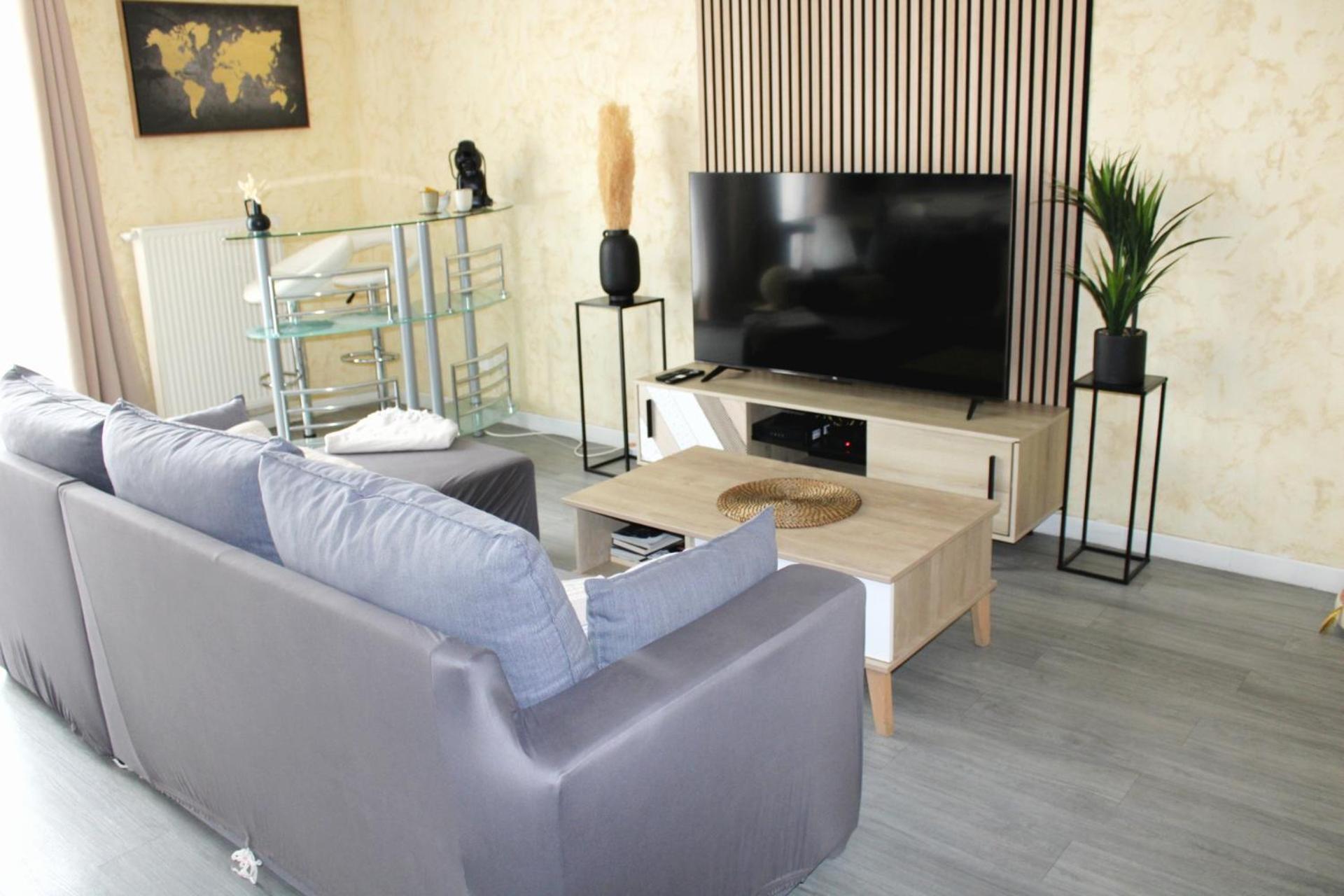 Appartement Les Allées du Château, proche Lyon Eurexpo Stade Saint-Priest  Esterno foto