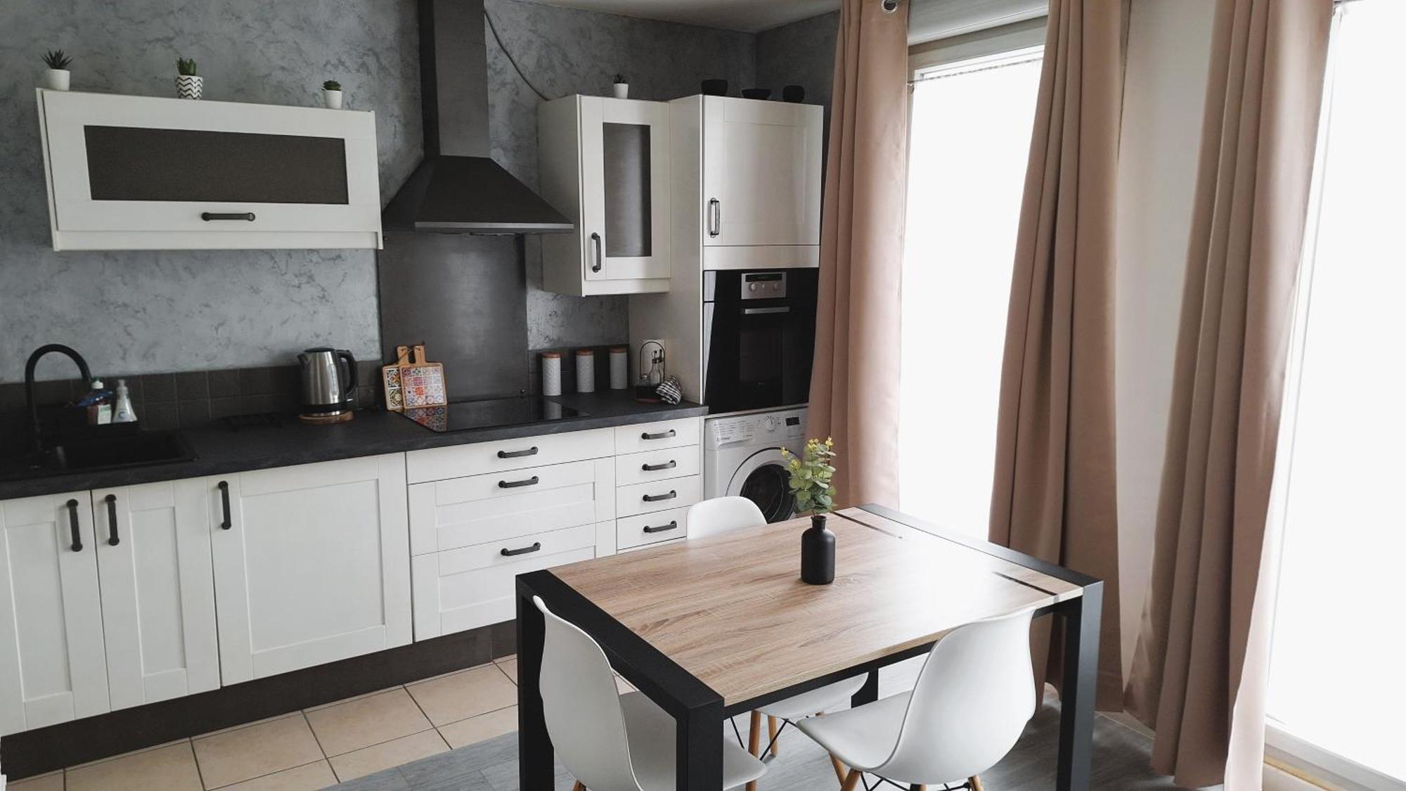 Appartement Les Allées du Château, proche Lyon Eurexpo Stade Saint-Priest  Esterno foto